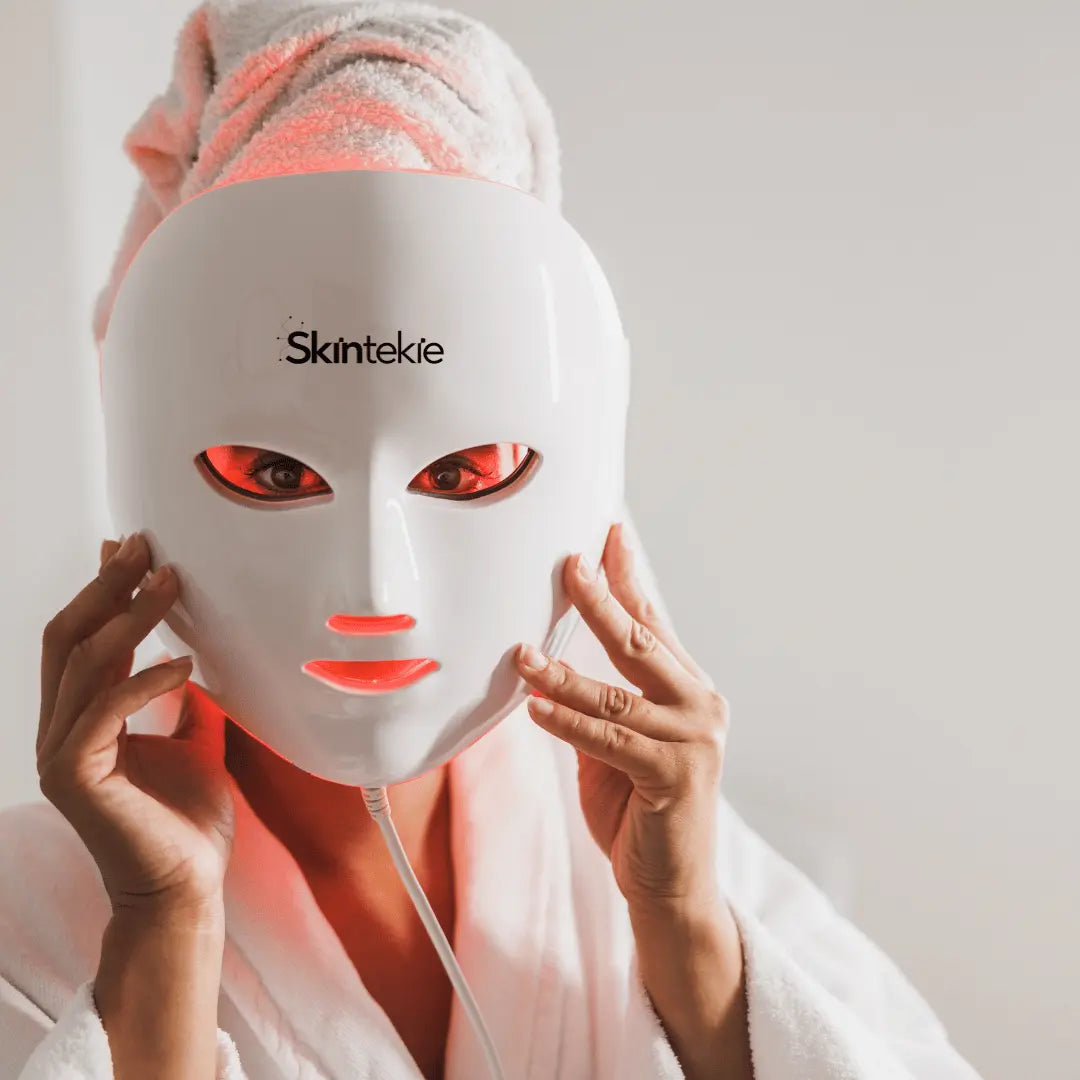 What Does a Red Light Mask Do